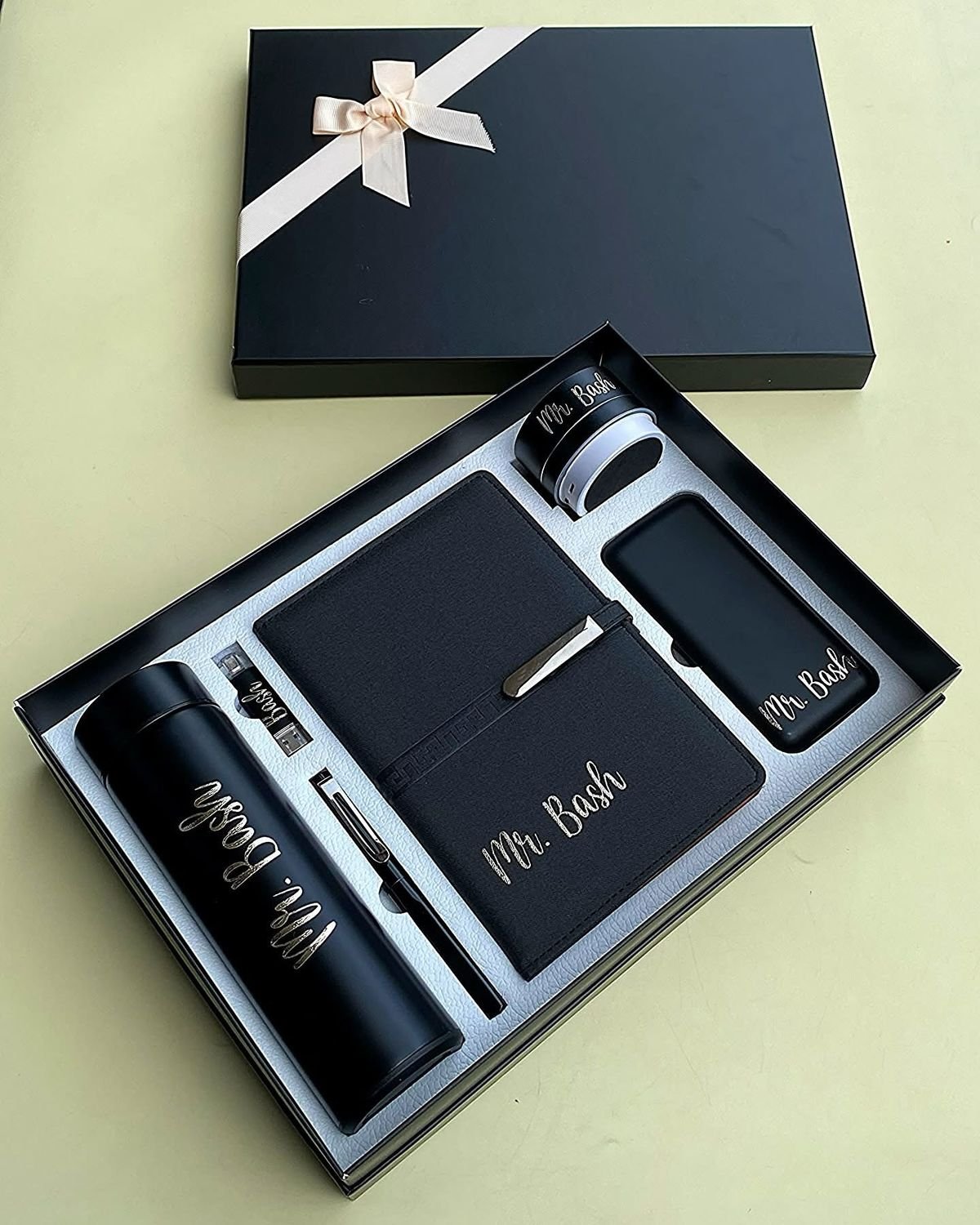 Sleek Black Executive Professional Set